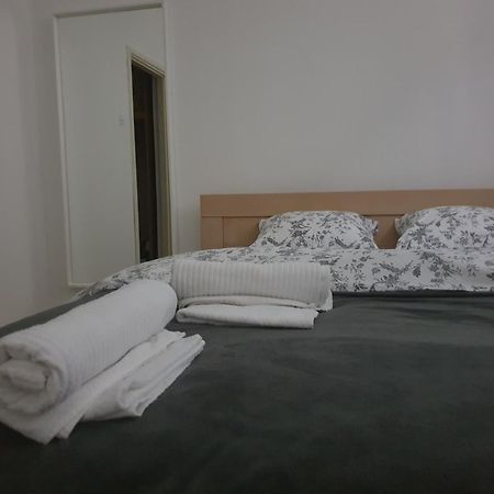 Novi Apartman 19 포차 외부 사진