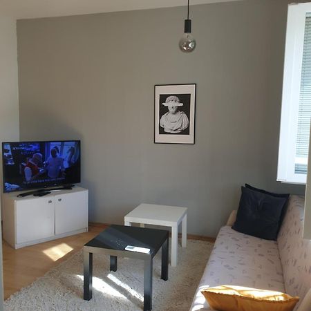 Novi Apartman 19 포차 외부 사진